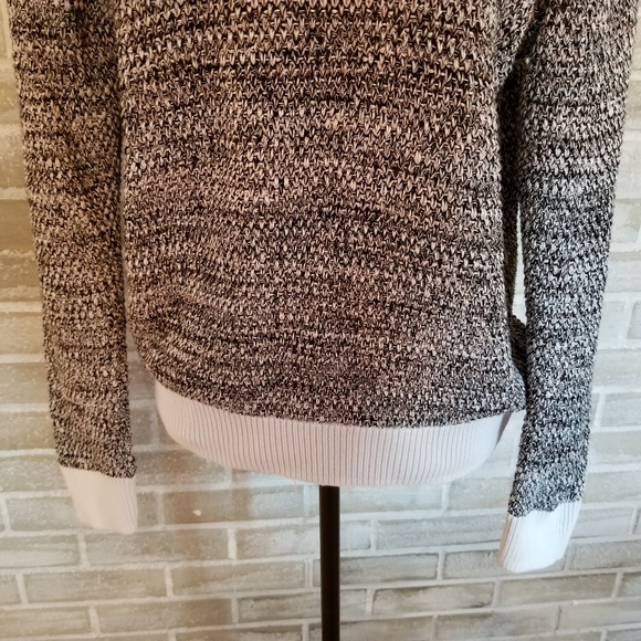 Peruna Sweater Color Black and Cream.!!. - Picture 4 of 15